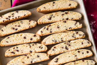 Easy Homemade Biscotti Recipe – Crisp Italian Cookies
